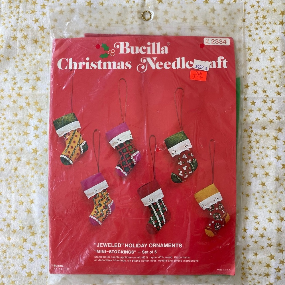 Vintage 70s Bucilla Christmas Needlecraft. Mini Sequined Stockings-Set of 6